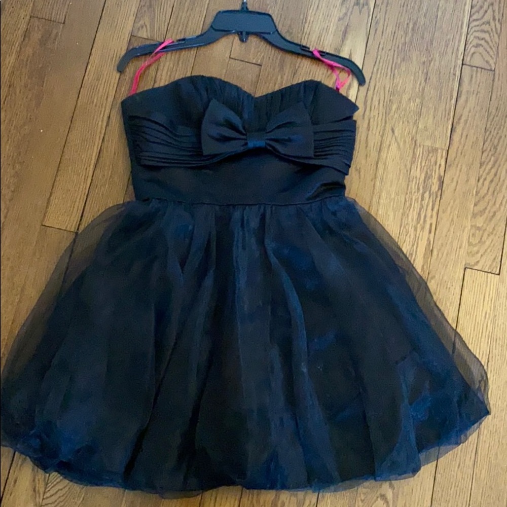 Betray Johnson party dress
